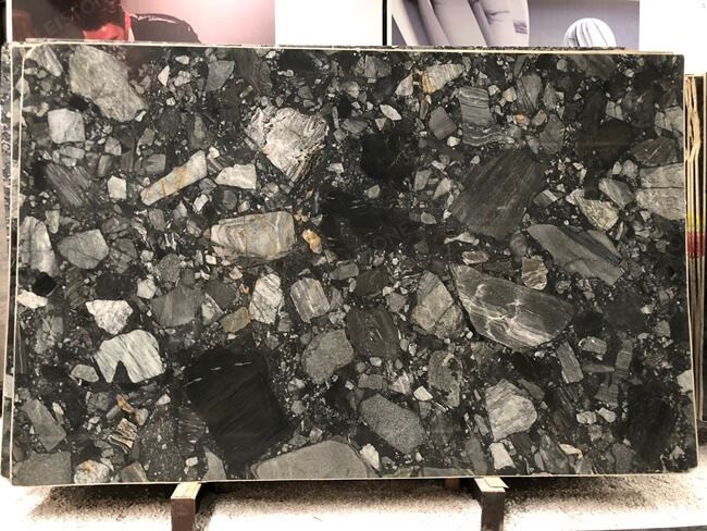 Black Gold Marinace (3) Black Gold Marinace (3)